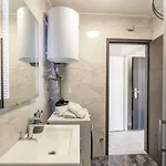 Opera By Interhome Tatil Evi *