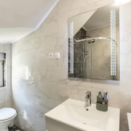 Opera By Interhome Ražanac