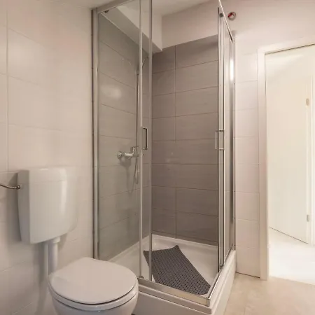 Opera By Interhome *