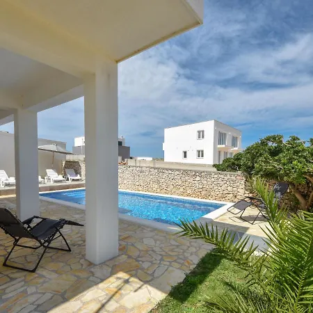 Сasa de vacaciones Opera By Interhome Ražanac