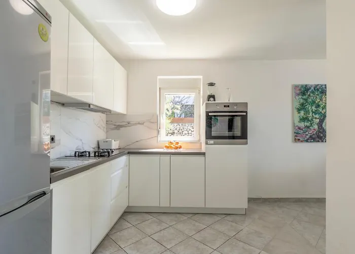 Opera By Interhome Сasa de vacaciones Ražanac