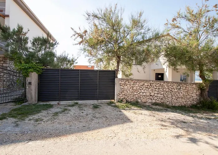 Opera By Interhome Сasa de vacaciones Ražanac