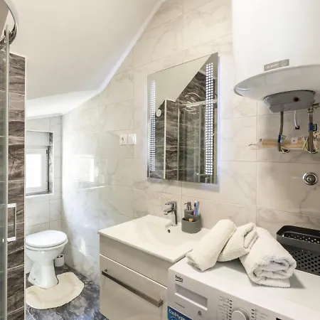 Opera By Interhome