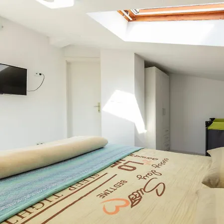 Opera By Interhome Tatil Evi *