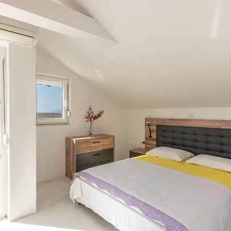 Opera By Interhome Tatil Evi